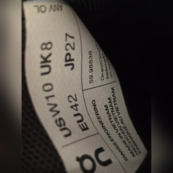 On Cloud 5 Waterproof Running shoe - Picture 8 of 8